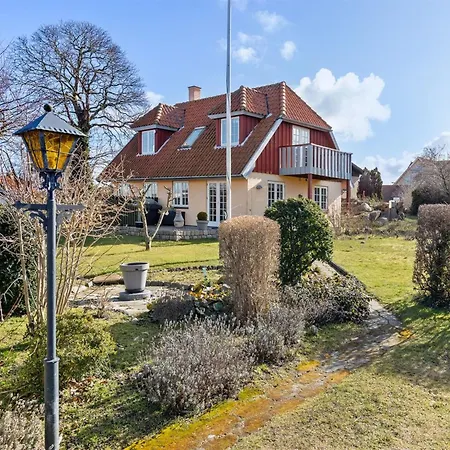 Holiday home Jolin - 200m From The Sea By Interhome Allinge-Sandvig
